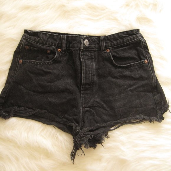 Zara High Rise Distressed Frayed Hem Black Denim Shorts - Picture 2 of 5